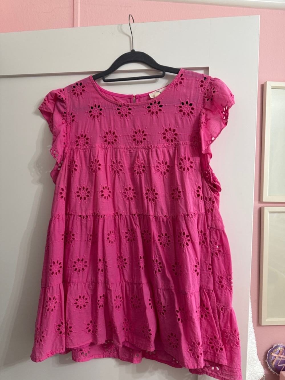 entro Hot Pink Eyelet tunic top